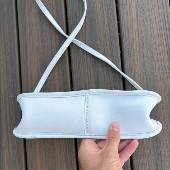 Vintage Coach Crossbody White Leather Penny Pocket Lock City Bag Made in USA - Picture 11 of 16